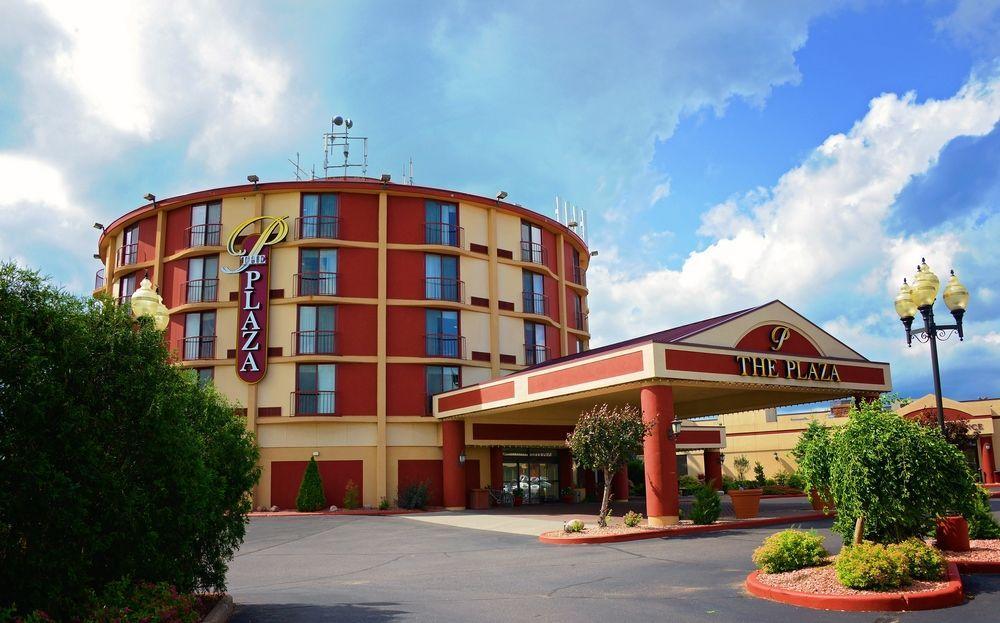 Plaza Hotel & Suites - Eau Claire Esterno foto