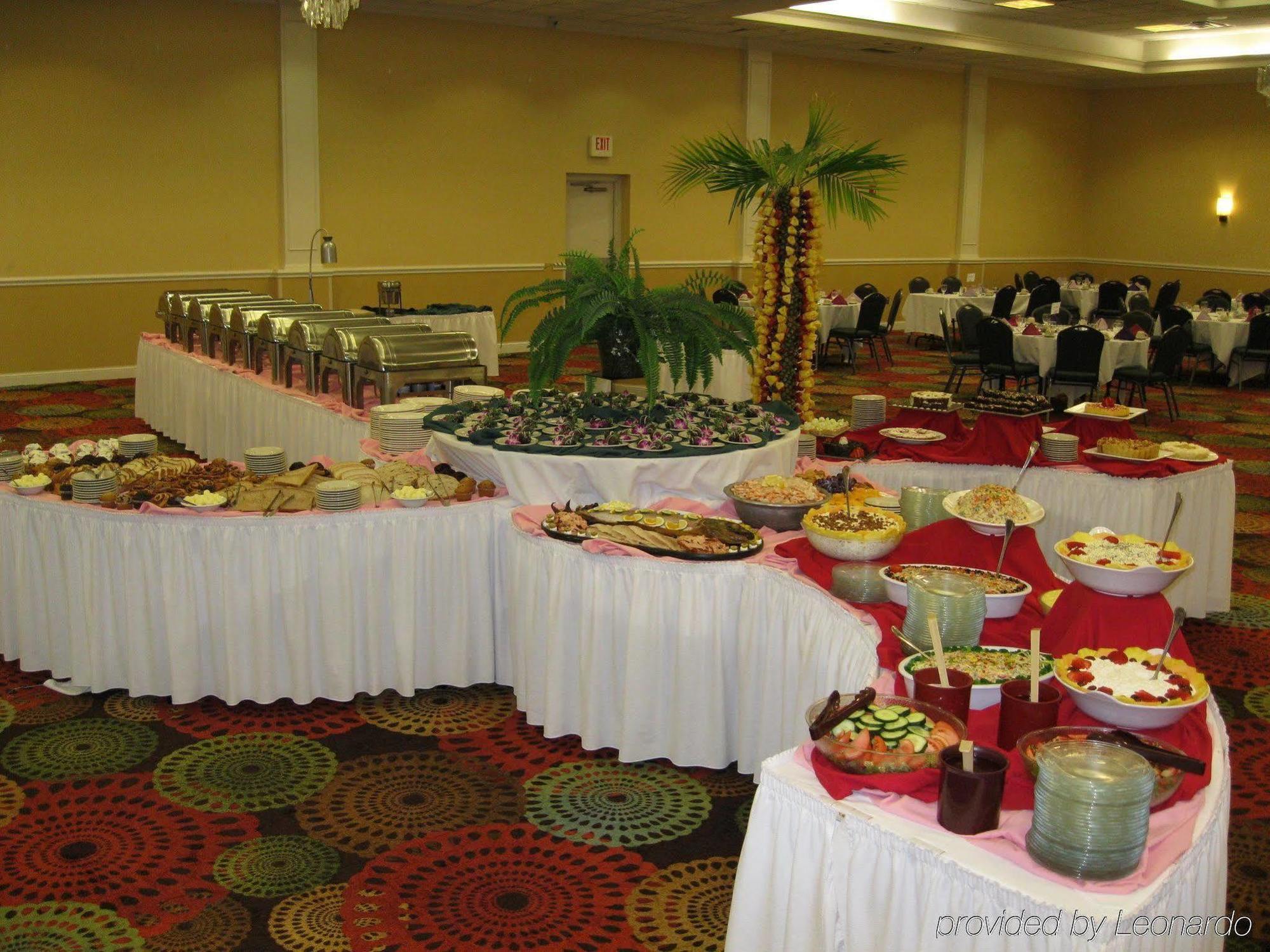 Plaza Hotel & Suites - Eau Claire Esterno foto